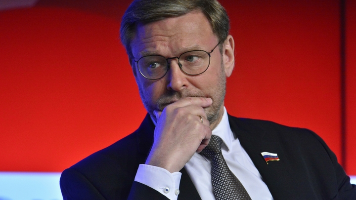 Насилие, а не переговоры: Косачев объяснил, чего стоят западные ценности на примере Минска