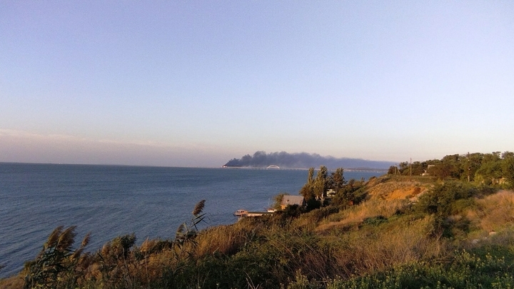 Красных линий больше нет. Взрыв на Крымском мосту организовали по звонку - генерал