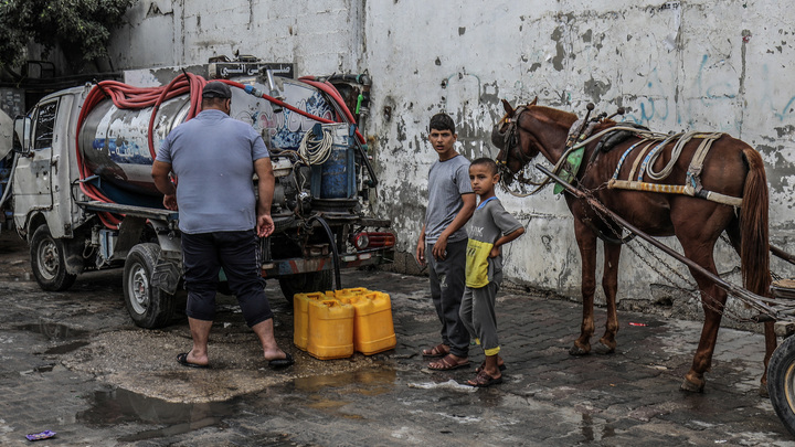 Арабский мир восстал от невиданной жестокости: Из Иордании едут грузы в сектор Газа