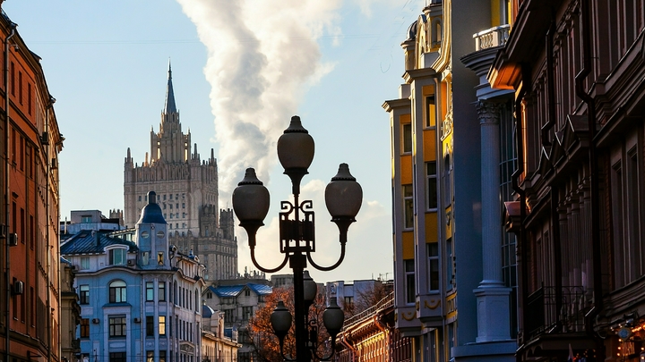 Визитная карточка Москвы: В переулках Арбата привели в порядок более 20 домов