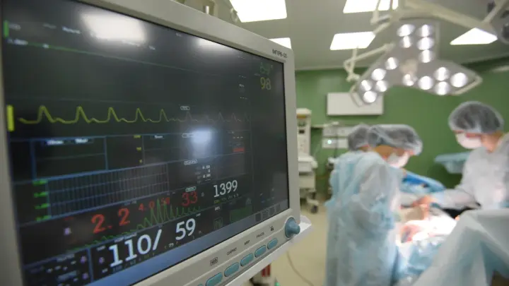 Двойное открытие: в США во время удаления кисты у женщины нашли доношенного младенца