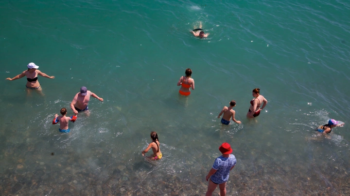 Куда поехать отдыхать вместо Анапы: В РСТ рассказали о предпочтениях туристов