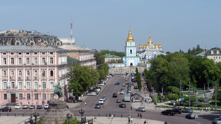 Подстроил покушение на самого себя? Депутата Верховной рады подозревают в поджоге своей машины