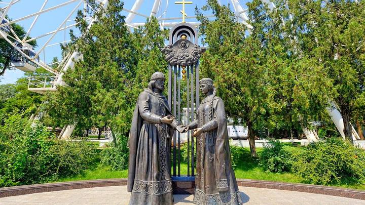День семьи, любви и верности в Ростове 8 июля 2023: Программа