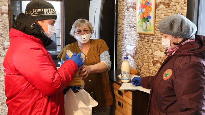 Роспотребнадзор: жители края старше 65 лет останутся на самоизоляции