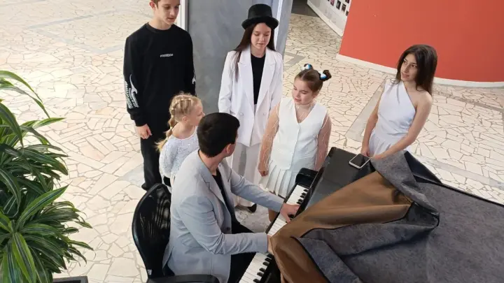 Вокалисты из Раменского округа отличились на международном конкурсе в Москве