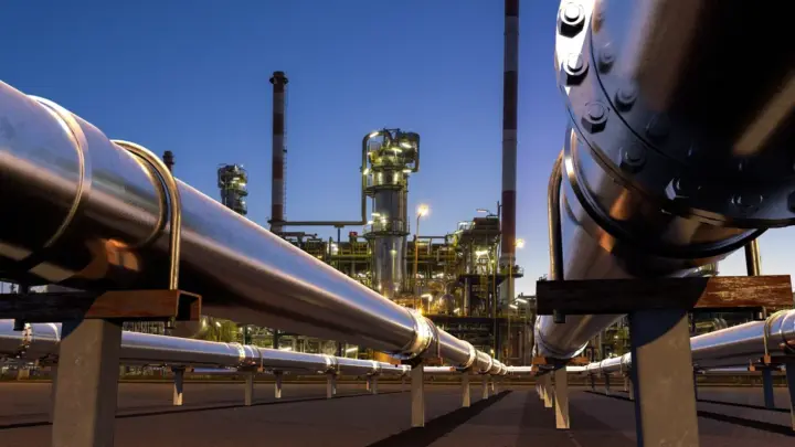 В Словакии сообщили о приостановке поставок нефти из России по нефтепроводу Дружба