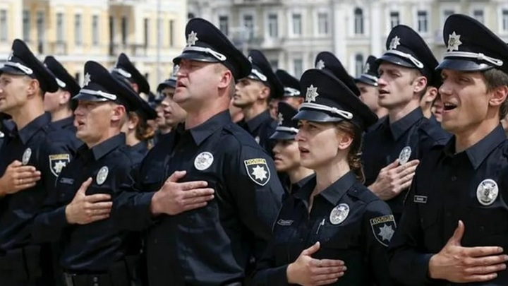 ВСУ, Нацполиция и волонтёры начали борьбу на улицах Киева