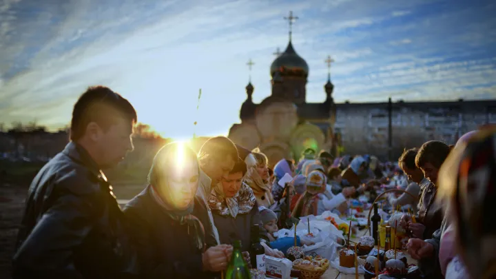 Священник Сидорин объяснил обычай биться яйцами на Пасху