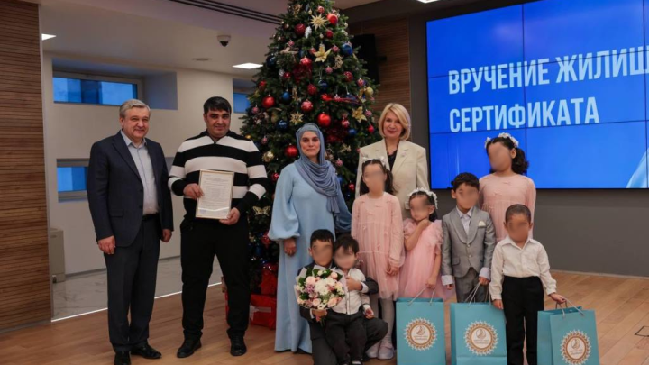Нилов раскритиковал просьбу мигрантов из Мытищ вернуть им сертификат на жильё