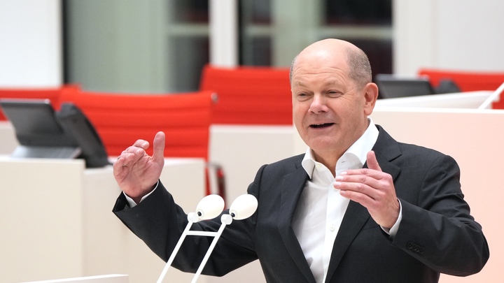 В Германии усомнились в адекватности Шольца