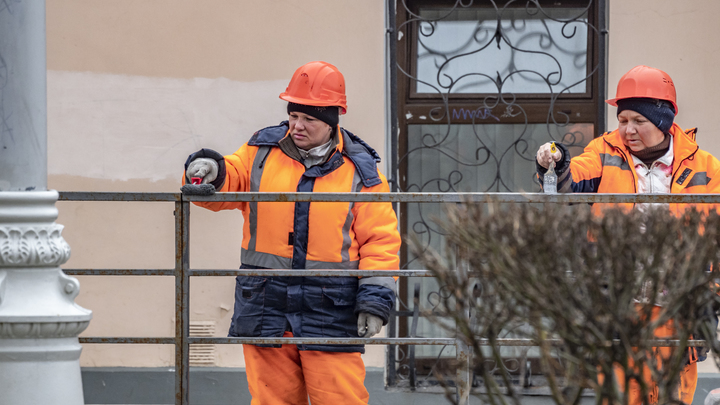 Губернатор Андрей Травников спросил мэра Новосибирска про грязь на дорогах