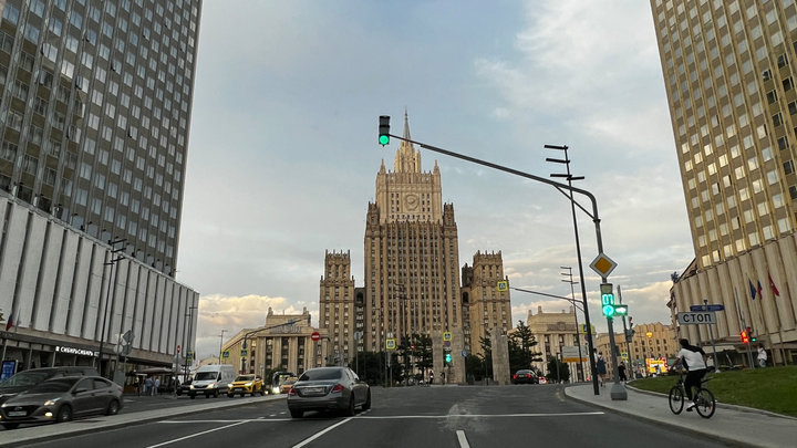 Россия предупредила, что последует жесткий ответ за украинскую атаку Крыма и Москвы