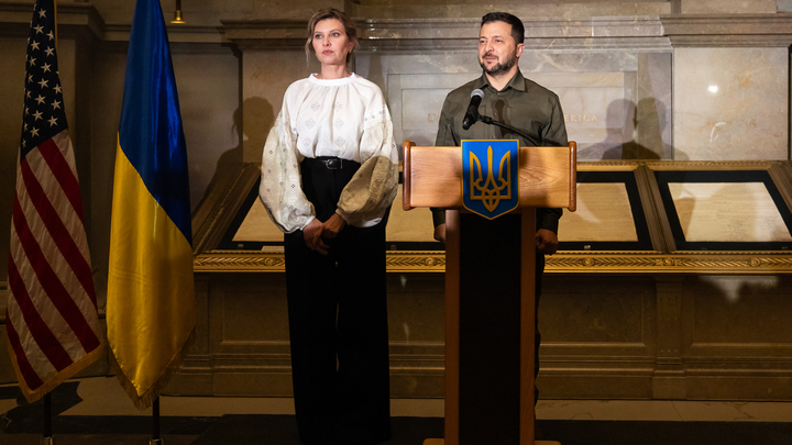 BI: Зеленская усомнилась в участии супруга в президентских выборах на Украине