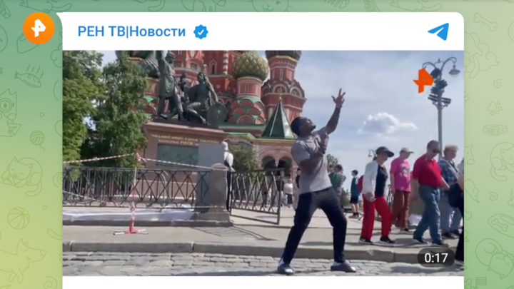 Американского боксёра Брэндона Глэнтона заметили на улицах Москвы