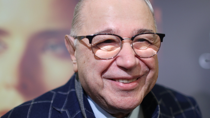 Новорождённую дочь Евгения Петросяна скрывали несколько месяцев: Опубликовано первое фото