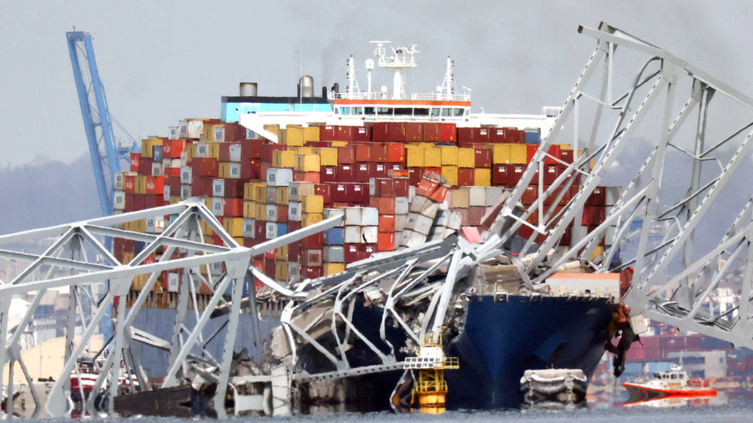 Principles of morality. кристофер рив высказывания. George orwell never trust a greek quote. рэйвена. Who has the power.