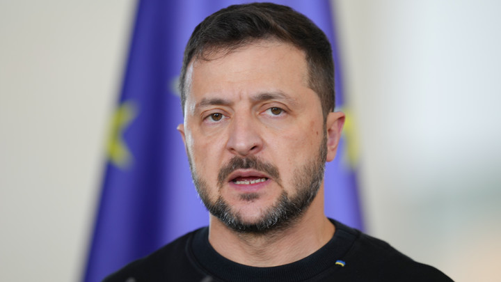 Окно возможностей для России. Ультиматум Трампа просчитал журналист: Зеленский сдаст всё в обмен на жизнь