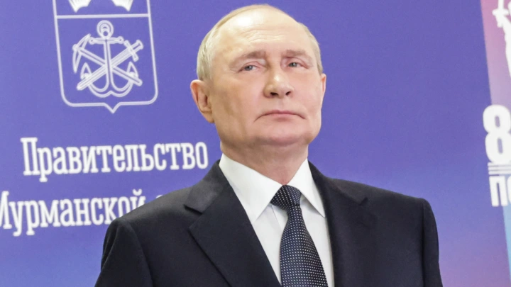 Владимир Путин назвал Россию крупнейшей арктической державой