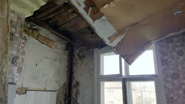 Прокуратура проводит проверку по факту обрушения потолка в жилом доме в Кузбассе