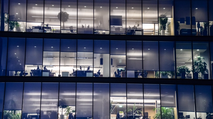 Адвокат Буров рассказал, что делать, если работодатель не индексирует зарплату