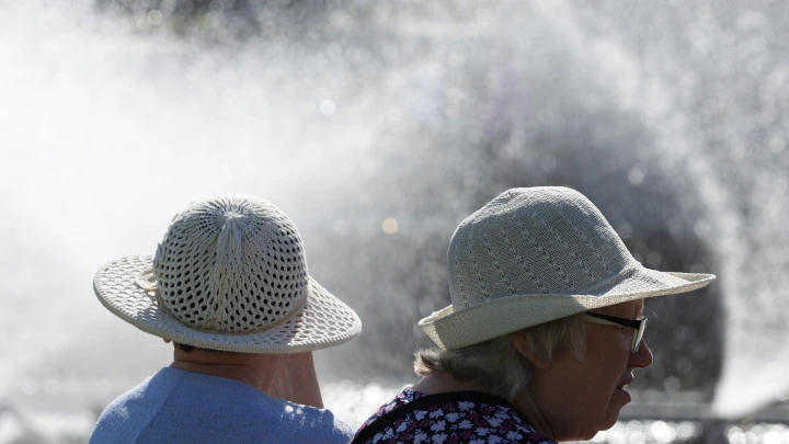 Следите за руками: Пенсионная система России без прикрас. Куда всё катится?