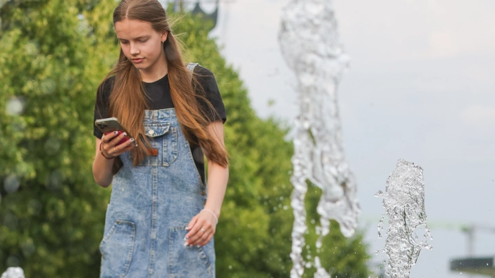 Владельцам iPhone рекомендовали срочно обновиться до новой iOS - версии