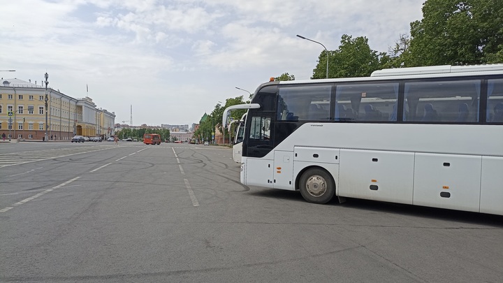 Возле Нижегородского кремля парковку для туристических автобусов увеличили в 6,5 раз