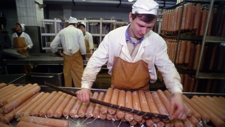 Может ли дефицит оболочки для мясных продуктов привести к подъёму цены на колбасу и сосиски?