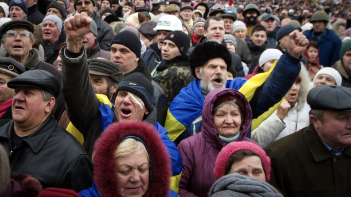 Новые богатые обрекли украинцев на голод и нищету: Одесса и Харьков на грани коллапса - жизнь в России кажется сказкой