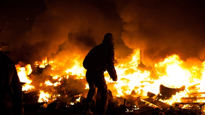 Запад подначивает Украину: Предсказание политолога 10-летней давности сбылось на 100%