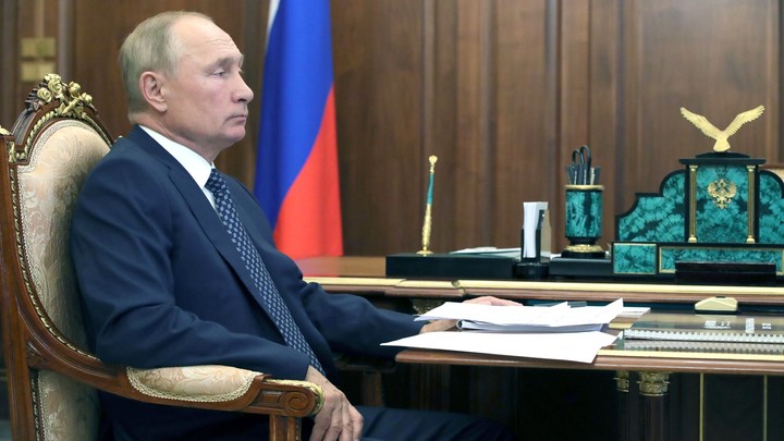 Показал Украине, что она теряет: Вассерман рассказал о хитром ходе Путина