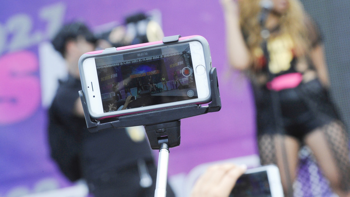 Блогерство станет профессией: Депутат рассказала о масштабах рынка