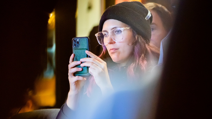 Хакерам нужны наши контакты в смартфоне: Эксперт рассказала, что такое смишинг