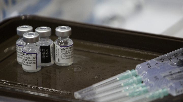 Русских решили привить западными вакцинами от ковида: Провокация началась в Крыму