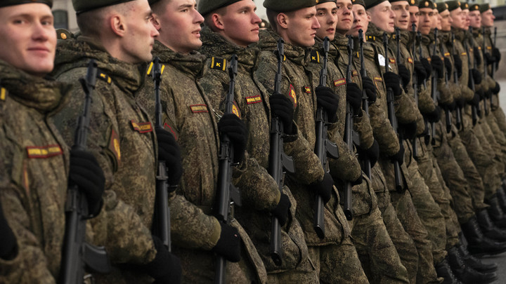 Парень из Тайваня снял фильм о русских, спасающих мир прямо сейчас