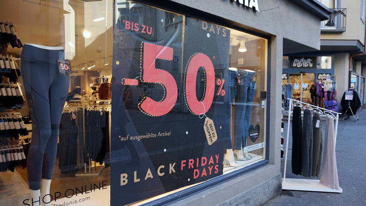 Лживые скидки: Юрист раскрыл главную тайну чёрной пятницы