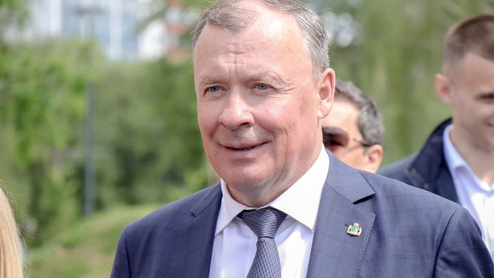 Мэр Екатеринбурга зачитал послание, которое оставил потомкам в капсуле времени