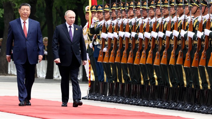 Нет - Америке! Да - России!!!: Визит Путина в Китай стал одним большим символом