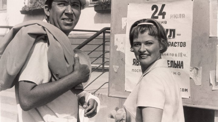 Никулин умер на съёмках: самая известная байка о фильме Бриллиантовая рука