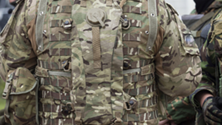 Наёмник из Великобритании, приговорённый в ДНР к смертной казни, попрощался со своей семьёй