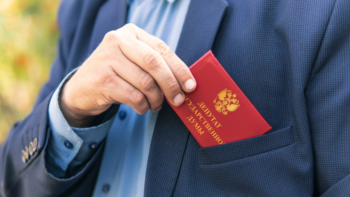 За деньги - да: Сколько стоит встреча с депутатом Госдумы?