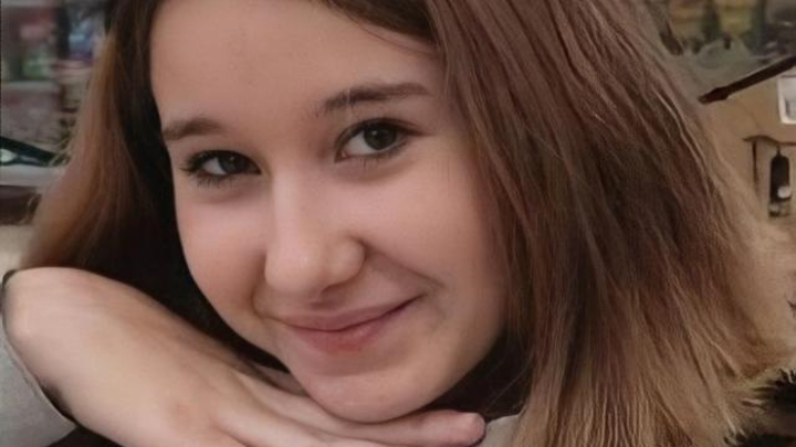 В Калининском районе Новосибирска пропала 14-летняя школьница