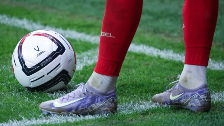 Арбитра Головко подозревают в помощи Торпедо: Судья задержан