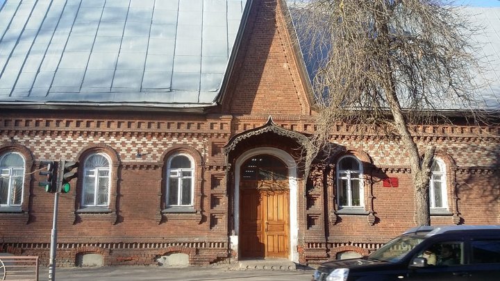 В Гусь-Хрустальном дело о пластиковых окнах на деньги родителей дошло до суда