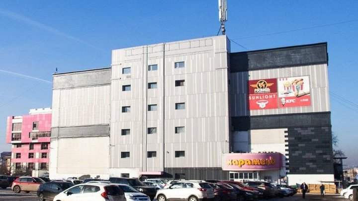 Мужчина погиб, сорвавшись в шахту лифта торгового центра «Карамель» в Иркутске