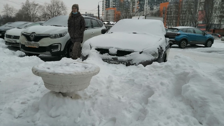 В Челябинске мэрия подсчитала количество снега на дорогах