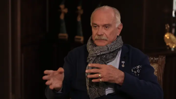 Михалков назвал самую большую ошибку России: «Никто не мог представить, что страна обрушится за трое суток» Михалков назвал самую большую ошибку России: «Никто не мог представить, что страна обрушится за трое суток»