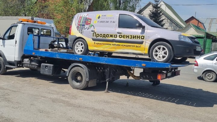В Новосибирске нашли нелегальные мобильные АЗС и 2 тонны бензина