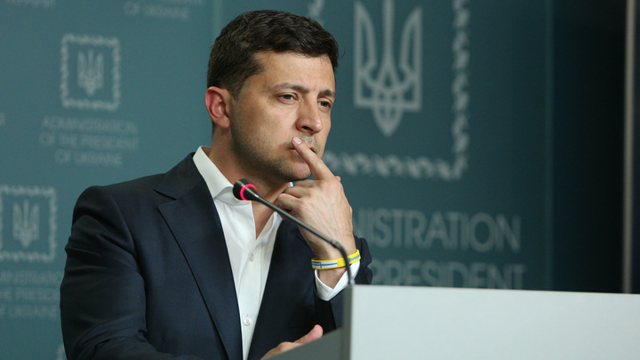 Зеленский  готов прогнуться перед содомитами, заменив памятник Екатерине II в Одессе на порнозвезду